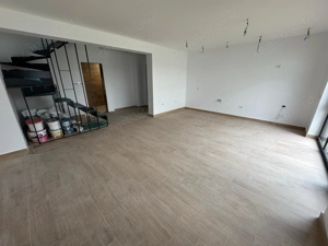 Casa Individuala.In Oras.Proiect Modern.Car Port - imagine 5