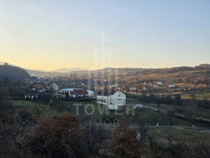 Casă modernă în Cisnădioara / Cisnădie – vedere către Cetatea Cisnădioara - imagine 8
