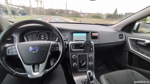 Volvo V60 D4 Automatic  - imagine 7
