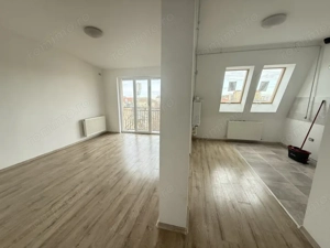 Apartament luminos, 3 camere, decomandat, 75 mp - Aradului