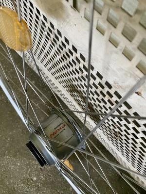 Roată Shimano Nexus 28x1.75 cu 8 viteze - imagine 3