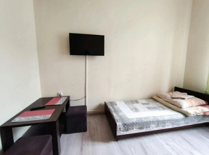 De inchiriat  apartament cu doua camere semidecomandat Spitalul Judetean