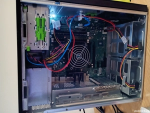 Vând calculator Fujitsu P757, procesor i5 7500 3.4 Ghz, 8GB memorie RAM DDR4, SSD 250 GB.  - imagine 2