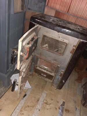 Soba cu Plita emailata Din Fonta  - imagine 3