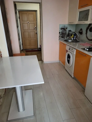 Garsoniera de inchiriat in zona Gorjului - imagine 2