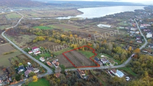 Teren de vânzare în comuna Merișani, sat Vâlcelele, județ Argeș. - imagine 6