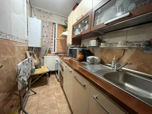 Apartament 2 camere, 38.95 mp utili, zona Micro 11 - imagine 7