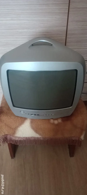 Tv Lcd color Sharp 107 cm,Tv color Philips diag.37 cm - imagine 2