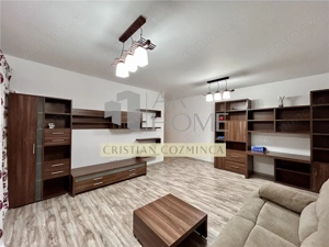 Apartament 4 camere, 2 locuri de parcare, centrala proprie, Vest