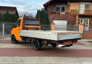 Mercedes Sprinter Camioneta 2.2 Cdi an 2005 Înmatriculată unic proprietar acte la zi fiscal pe loc   - imagine 4