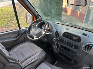 Mercedes Sprinter Camioneta 2.2 Cdi an 2005 Înmatriculată unic proprietar acte la zi fiscal pe loc   - imagine 5