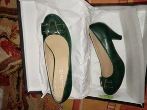 Pantofi de calitate size 38* toc 6cm. Platino