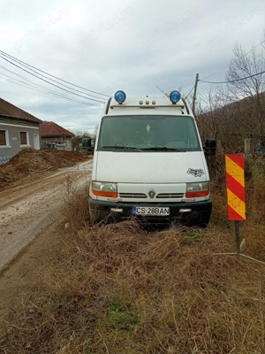 Vând microbuz Renou master si vitanjă sau fac și schimburi mai multe detalii la telefon   - imagine 3