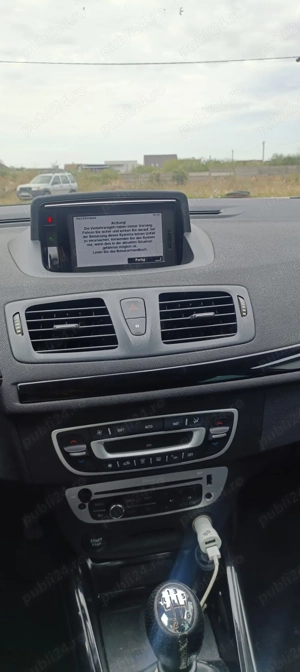 Vând Renault Megane 2013 - imagine 7