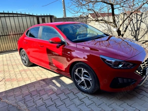 Hyundai  i30 Fastback mild-hybrid 173 cp - imagine 3