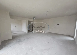 Locuinta moderna in Tauti, ansamblu restrans si zona linistita - imagine 8