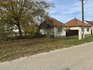 Vand casă 3 camere plus anexă  - imagine 4