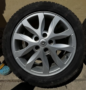 VAND/SCHIMB 4+1 Roti-Cauciucuri de iarna 215/50R17