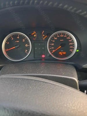 Vând Renault symbol 2010 1.5  motorină.  - imagine 10