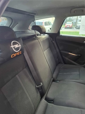 Opel Astra J SportTourer - imagine 6