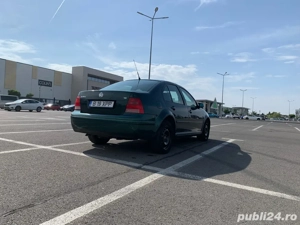VW bora 1.6 benzina - imagine 3