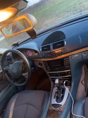 Vând Mercedez Benz E220 Avangarde - imagine 5