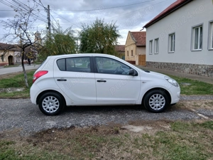 Hyundai i 20 an 2012 benzina 1.3 klima distribuție lanț  - imagine 3