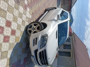 Vând Mercedes Benz  - imagine 2