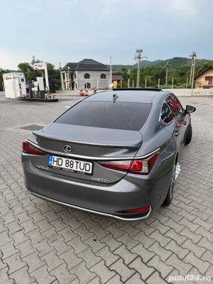 Lexus ES300h - imagine 4