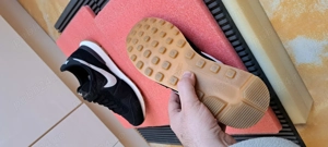 Adidasi cu piele naturala Nike 38