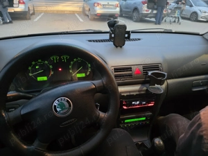 Vand Skoda Octavia Tour fab.2008  - imagine 3