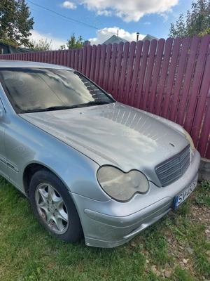 De vânzare Mercedes C180 2003 - imagine 2