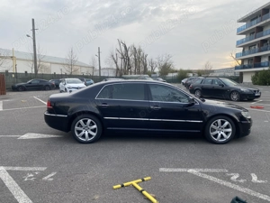 De vânzare Vw Phaeton, proprietar nu mă ocup cu vânzări auto , dacă aveți întrebări vă rog să mă sun - imagine 2
