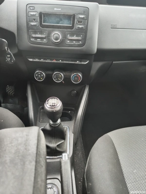 Dacia Duster 2019 4x4 1.6 SCE  - imagine 7