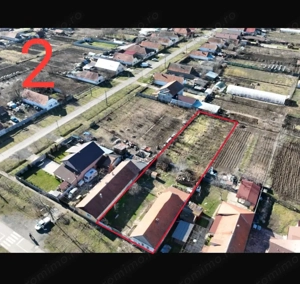 Teren + casa veche la 19 KM DE TIMISOARAcu toate utilitatile pe suprafata parcelei in zona linistita - imagine 2