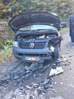 T5 din 2009 îl dau pt dezmembrare sau la schimb.