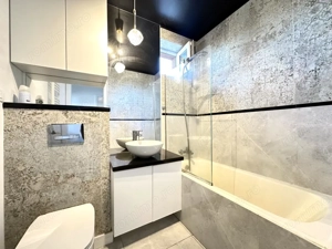 Apartament elegant, 3 camere, 66 mp utili - Zona Ultra Centrala  - imagine 11