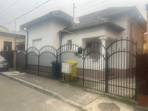 casa doua camere de inchiriat - imagine 6