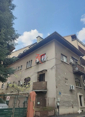 Vanzare apartament 2 camere, bloc mic, Polona