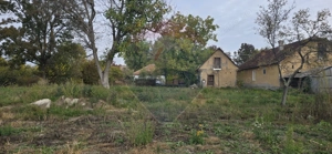 Teren generos cu potential în comuna Silindia, judetul Arad