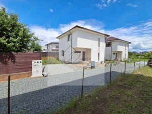 COMISION 0% I Vilă individuala nouă Otopeni - Odăi I P+1E+Pod 4 camere - imagine 9