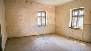 Casă săsească Transilvania - teren generos și potențial de extindere - imagine 5