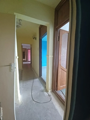 ap cu 3 cam 2 bai 84mp decomandat zona la 1 min de penny orizont  - imagine 3