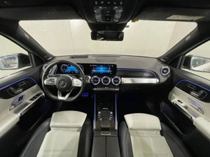 Mercedes-Benz GLB - imagine 9