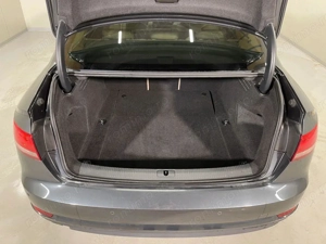 Audi A4 - imagine 13