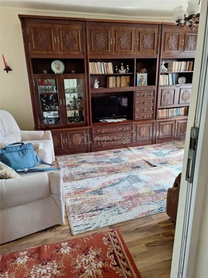 Apartament 2 decomandat, etaj 5, - Facultatea de Medicina