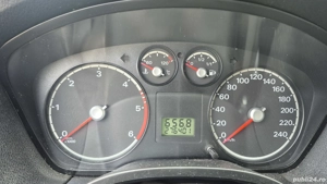 Ford Focus 2006 - imagine 2