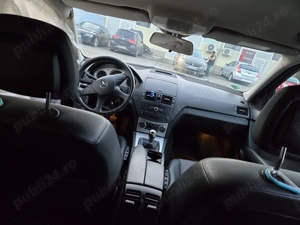 Mercedes c class 220 - imagine 6