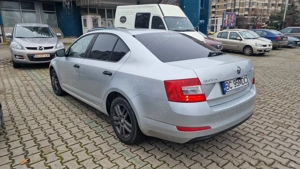 Skoda Octavia 2014 - 1.6 diesel - 105 cp - Stare foarte buna - imagine 4