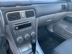 Subaru Forester 2.0 Benzina,125cp,cutie automata,panorama,4x4, an 2005 - imagine 12